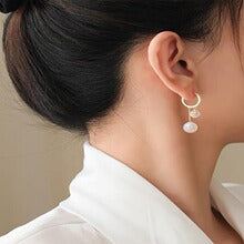 New Square Ear Clip 2022four Seasons Female Special-Interest Design Light Luxury and Simplicity Ins Wind Net Red Temperament Female Earrings