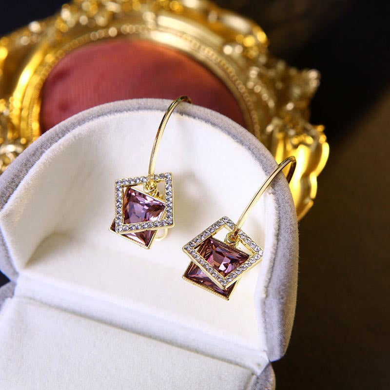 New Square Ear Clip 2022four Seasons Female Special-Interest Design Light Luxury and Simplicity Ins Wind Net Red Temperament Female Earrings